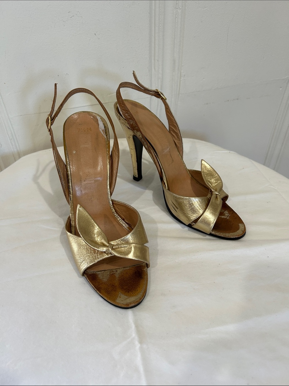 Gold Slingback High Heel Sandals with Knot Detail